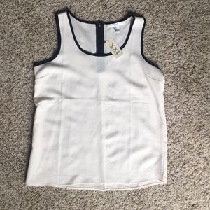 Forever 21 Sleeveless Blouse
